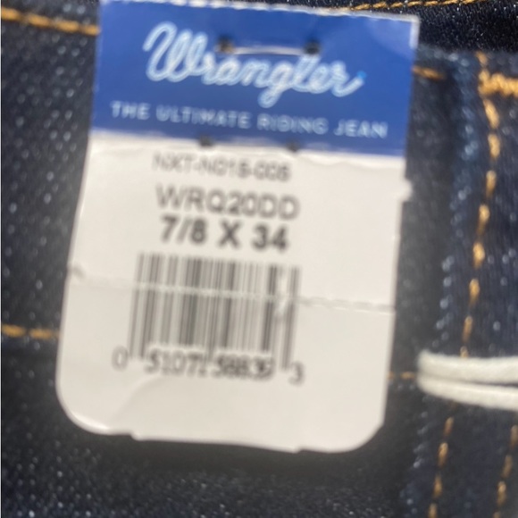 Wrangler Women’s Q-Baby jeans. 7/8 x 34 Brand new! - Picture 3 of 8